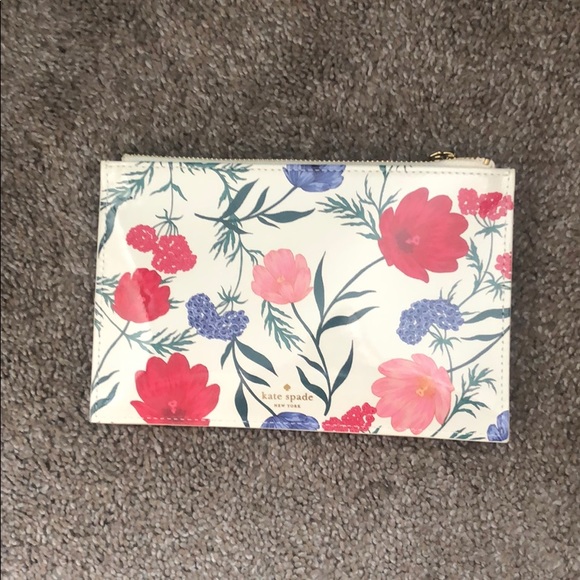 kate spade Accessories - Kate spade pencil pouch
